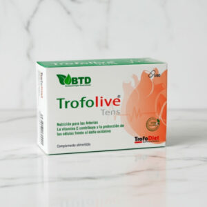 TrofoLive Tens® es un complemento alimenticio avanzado diseñado para optimizar la salud cardiovascular, mejorar la circulación y proteger las células del estrés oxidativo. Con una fórmula rica en extractos de plantas y nutrientes clave, como Ginkgo Biloba, Ajo, Cúrcuma y Olivo, TrofoLive Tens® trabaja sinérgicamente para proporcionar un apoyo integral a tu sistema circulatorio y general.