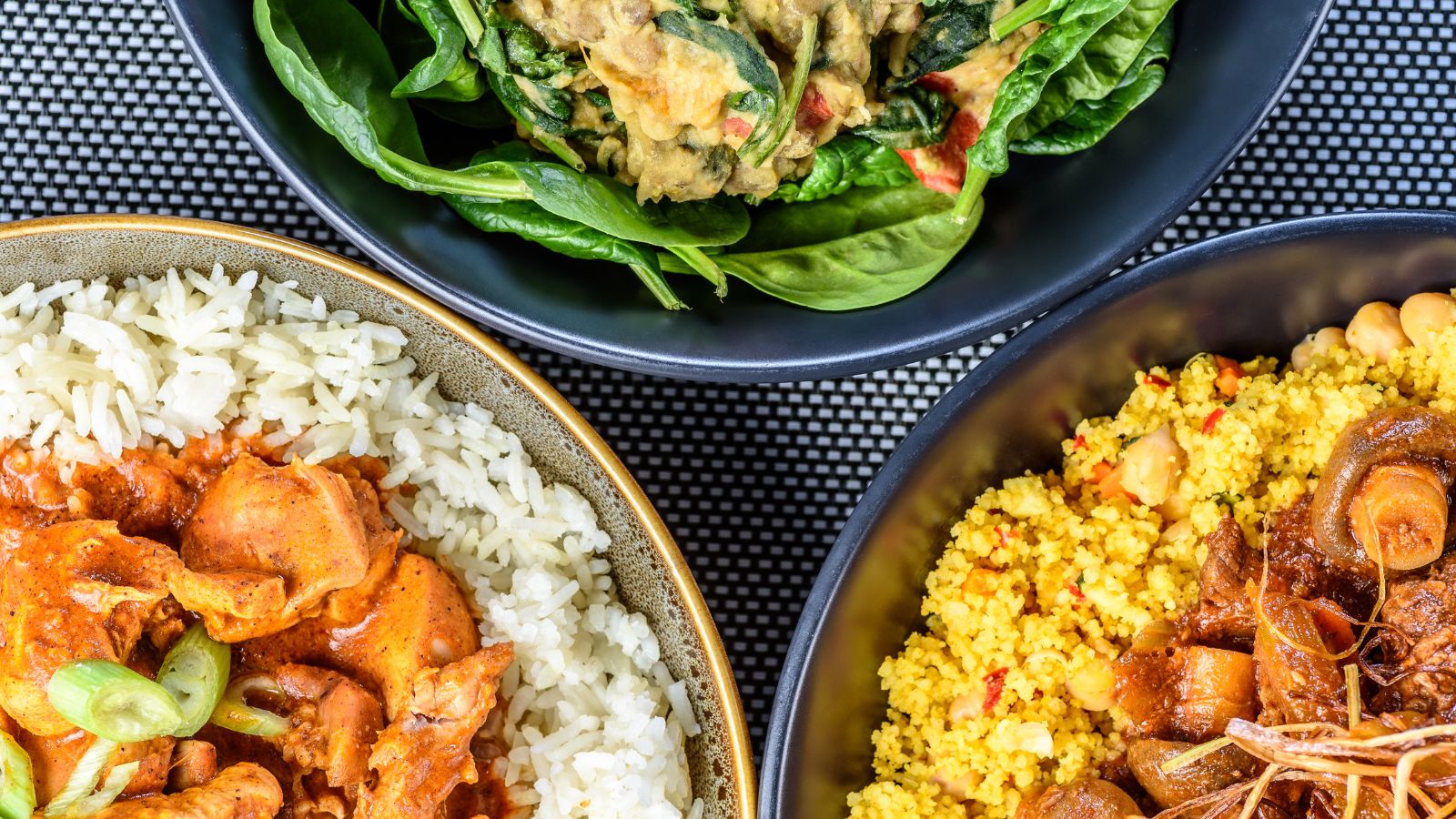 El estrés oxidativo daña tus células y envejece tu cuerpo desde dentro. Descubre cómo prevenirlo a través de los alimentos, nutrientes clave y hábitos diarios que cuidan tu salud celular.